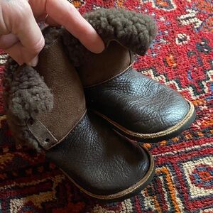 Shearling and leather Toddler barefoot shoes